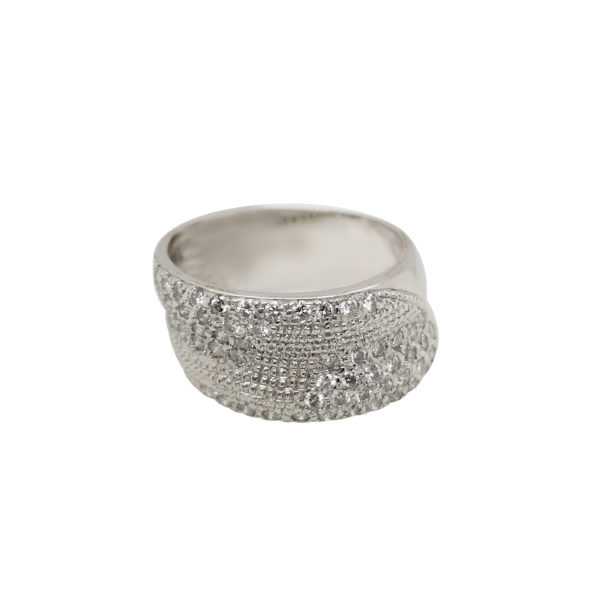 18K White Gold Diamond Ring