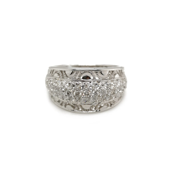 18K White Gold Diamond Ring