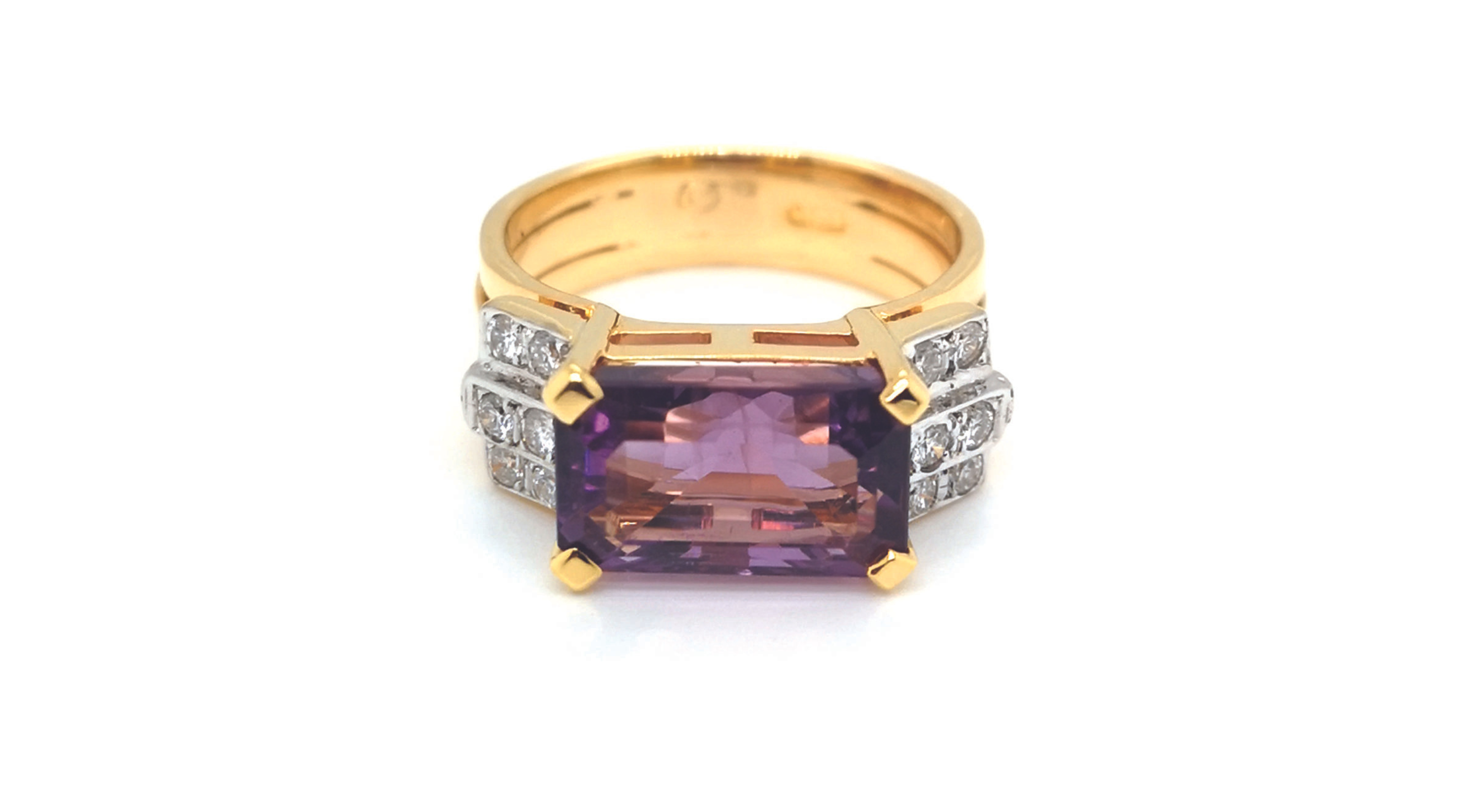 18K Yellow Gold Amethyst Diamond Ring