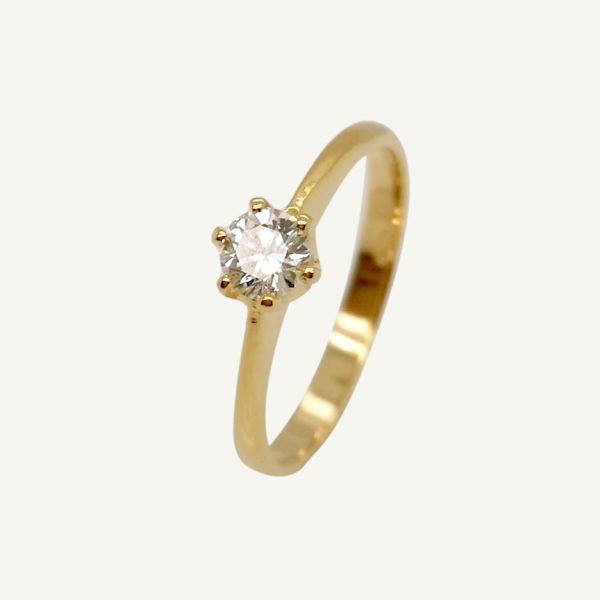 20K Yellow Gold 6 Claw Diamond Ring