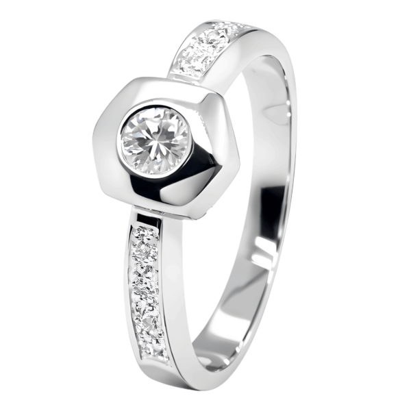 18K White Gold Diamond Ring