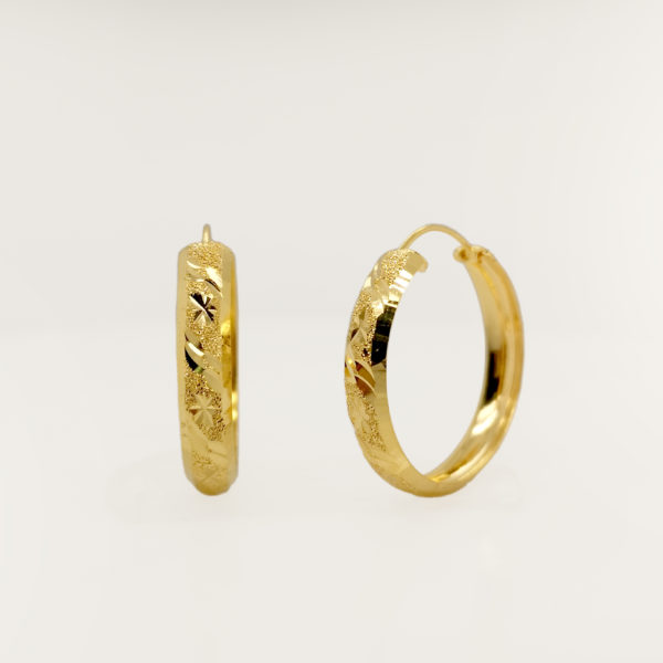 22K Gold Hollow Lata Earring