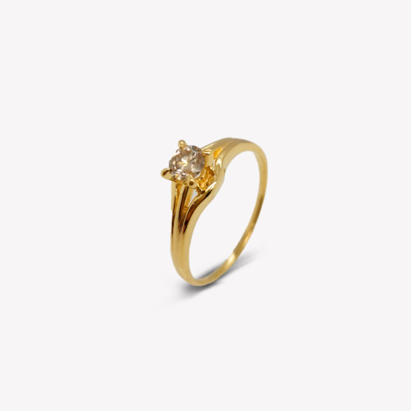 18K Yellow Gold 4 Claw Diamond Ring