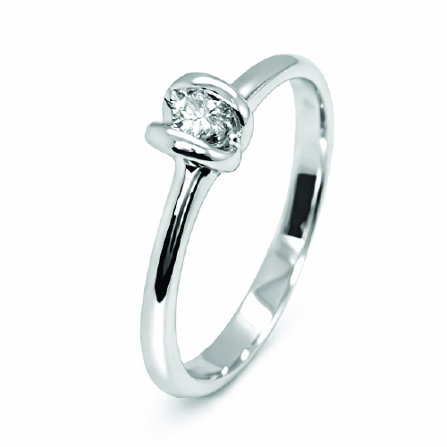 18K White Gold Diamond Ring