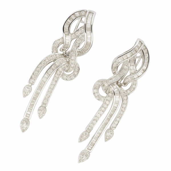 750 White Gold Diamond Earring