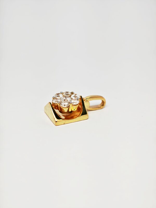 750 Yellow Gold Diamond Pendant 2 Tone - Image 3