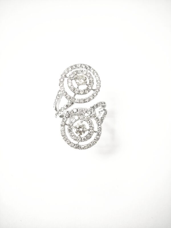750 White Gold Diamond Ring