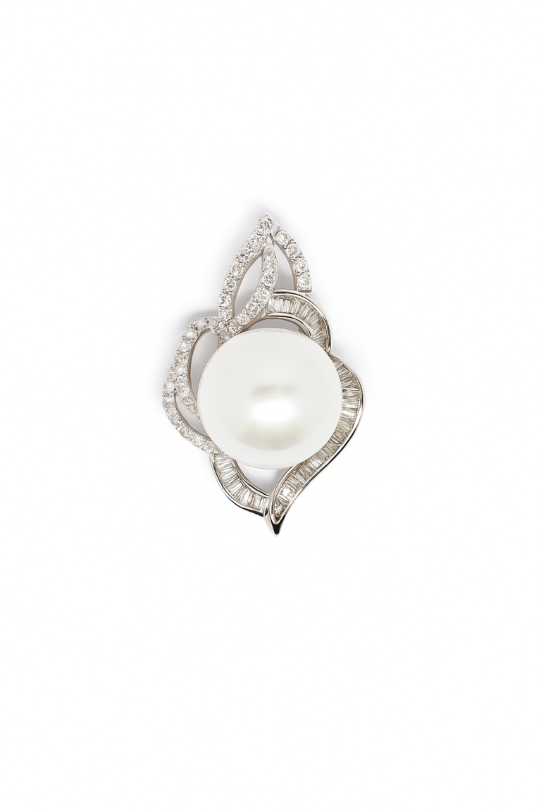 18K White Gold Diamond & Pearl Pendant