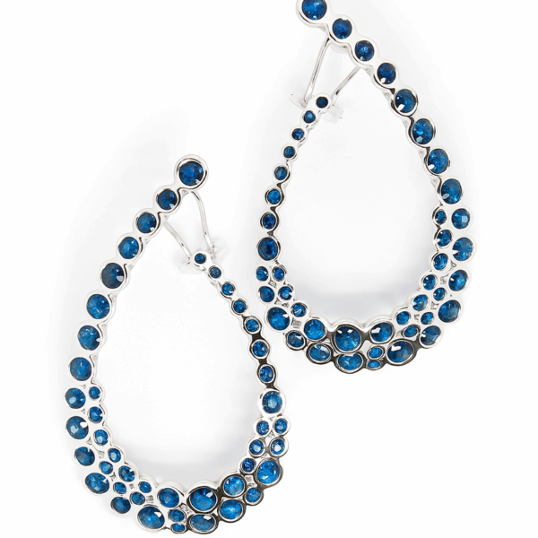 18K White Gold Blue Sapphire Earring