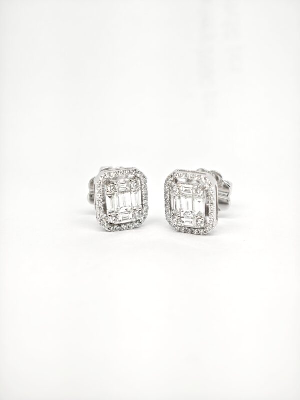 18K White Gold Diamond Earstud