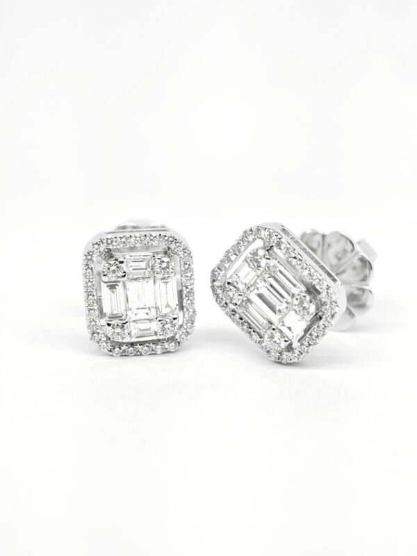 18K White Gold Diamond Earstud