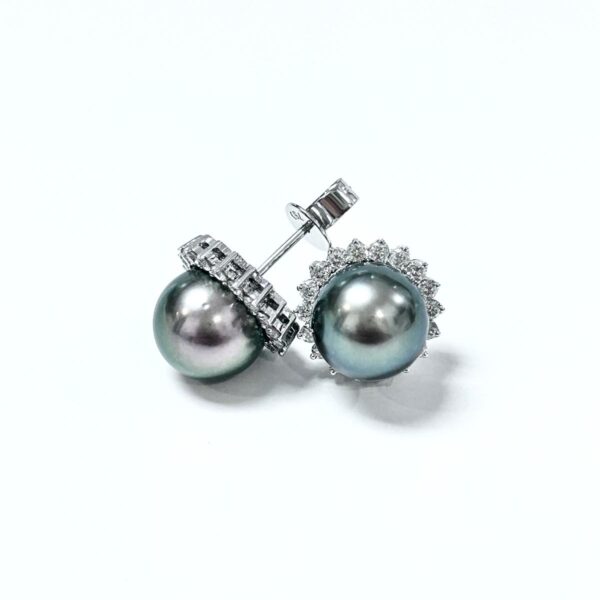 18K White Gold Diamond & Pearl Earstud