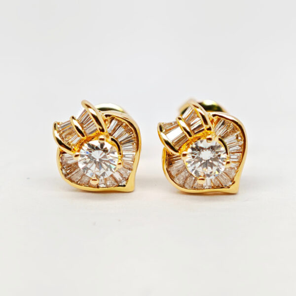 20K Yellow Gold Diamond Earstud