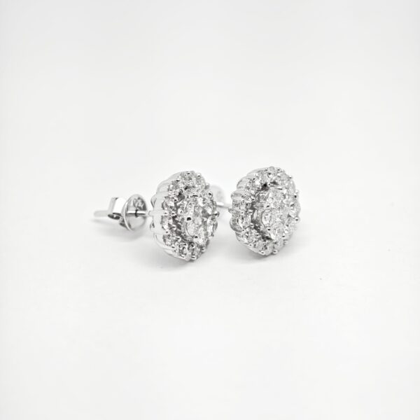 18K White Gold Diamond Earstud