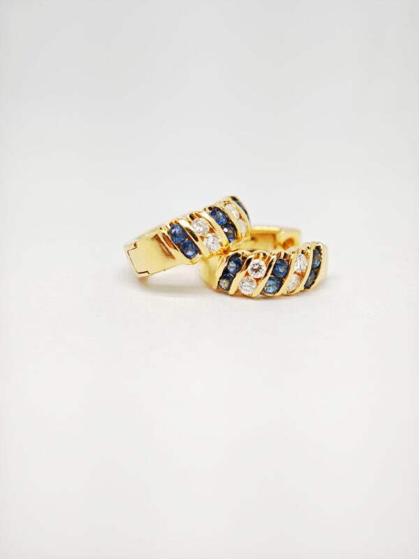 20K Yellow Gold Diamond & Blue Sapphire Earring