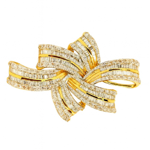 18K Yellow Gold Diamond Pendant 2 Tone