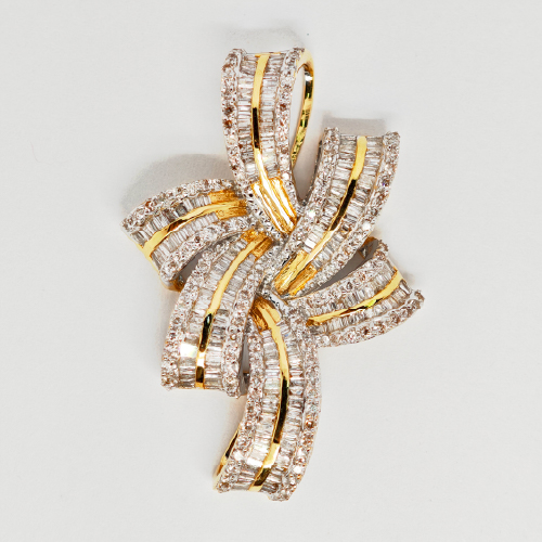 18K Yellow Gold Diamond Pendant 2 Tone