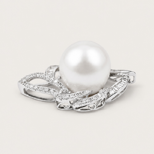 18K White Gold Diamond & Pearl Pendant