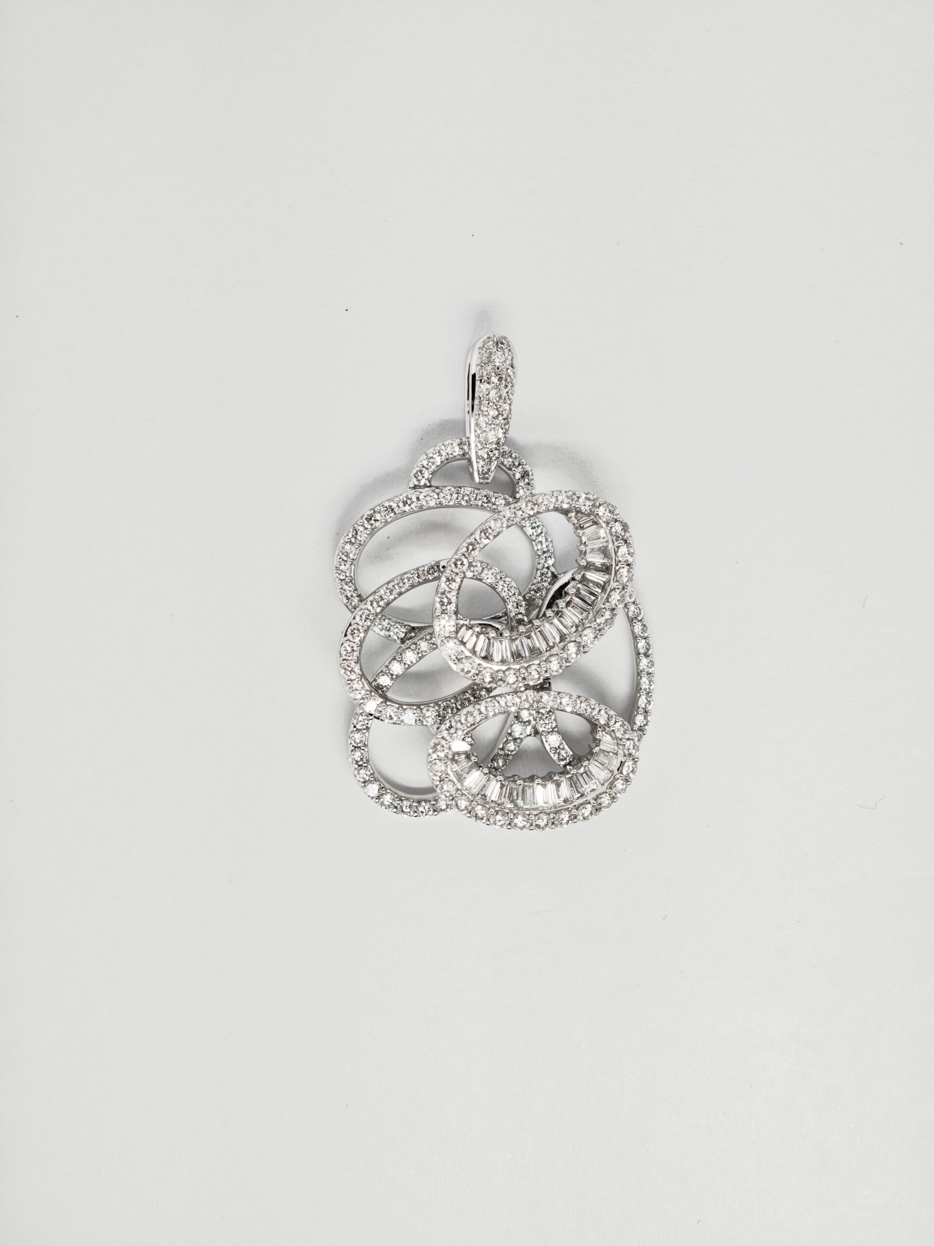 18K White Gold Diamond Pendant