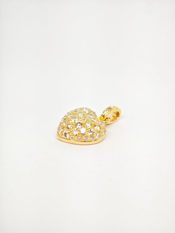 20K Yellow Gold Diamond Pendant