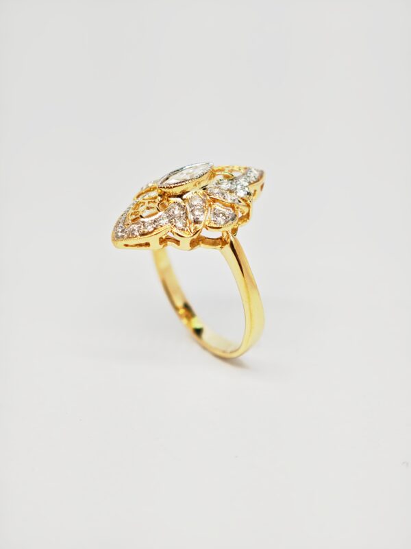 18K Yellow Gold Diamond Ring 2 Tone