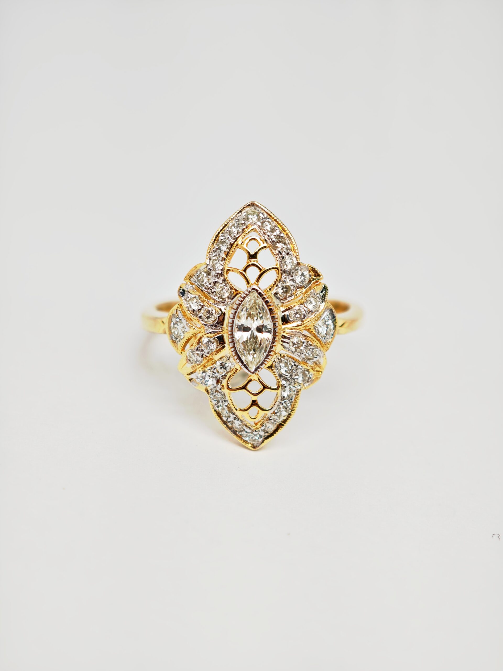 18K Yellow Gold Diamond Ring 2 Tone