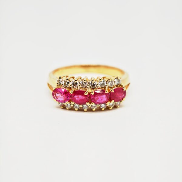 18K Yellow Gold Diamond & Ruby Ring