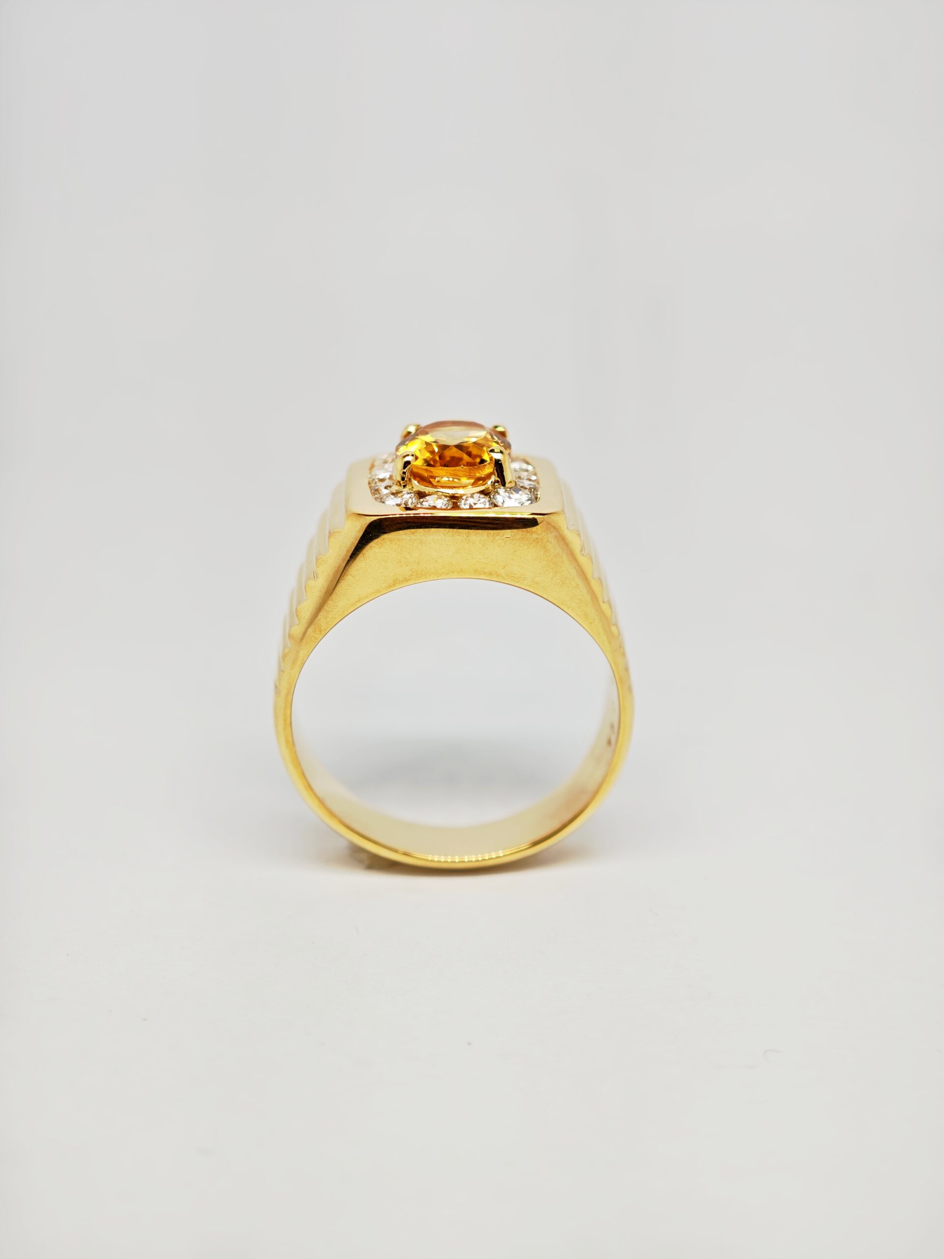 18K Yellow Gold Diamond & Citrine Ring