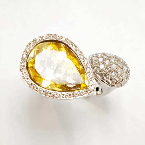 18K White Gold Diamond & Lemon Quartz Ring