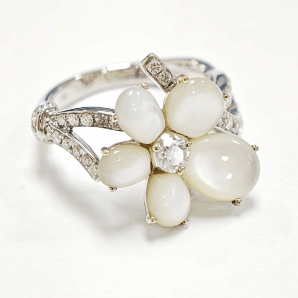 white gold diamond ring