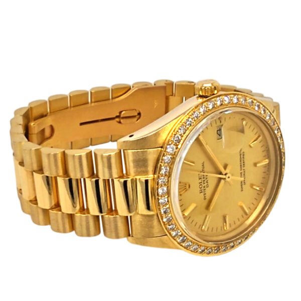 18K Rolex Oyster Perpetual Date Diamond 15037