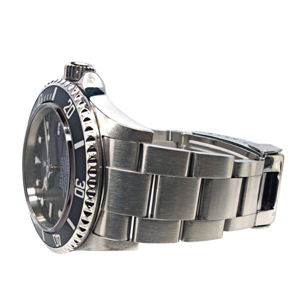 Rolex Sea-Dweller 16600