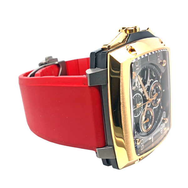 Hautlence Invictus