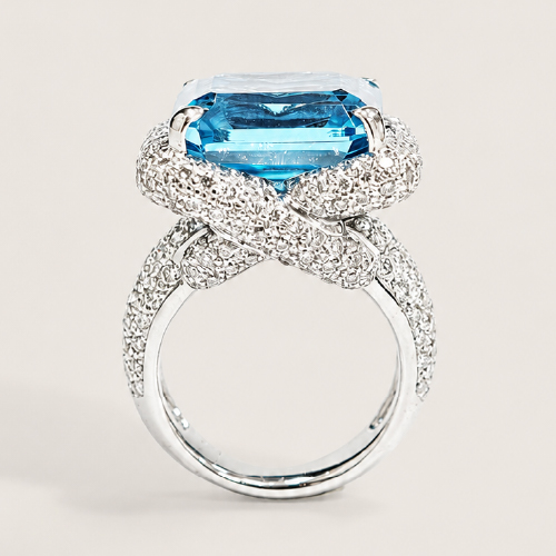 18K White Gold Diamond & Blue Topaz Ring