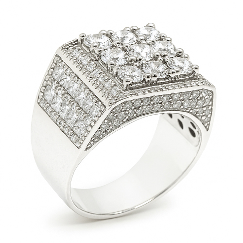 18K White Gold Diamond Ring