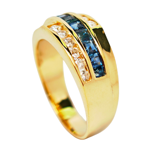 18K Yellow Gold Diamond & Blue Sapphire Ring