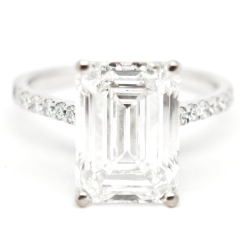 18K White Gold Lab Grown Diamond Ring