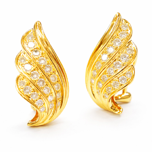850 Yellow Gold Diamond Earring