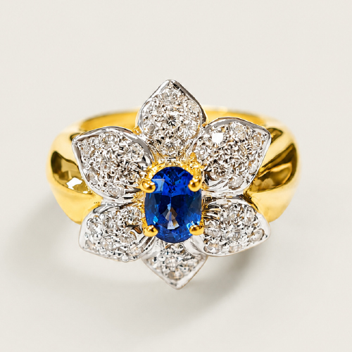 20K Yellow Gold Diamond & Blue Sapphire Ring 2 Tone