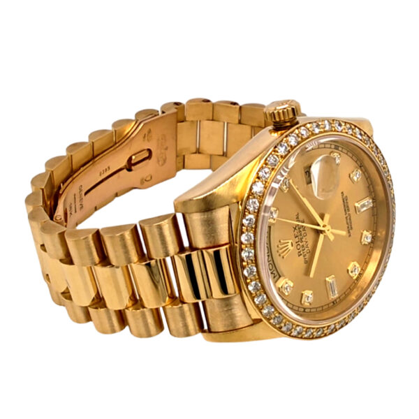 18K Yellow Gold Rolex Day-Date 36 Diamond 18238