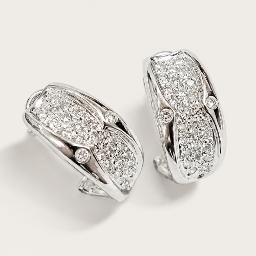 18K White Gold Diamond Earring