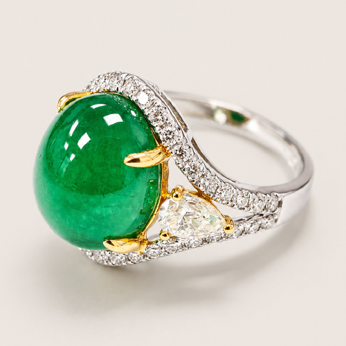 18K White/Yellow Gold Diamond & Emerald Ring