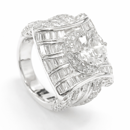 18K White Gold Diamond Ring