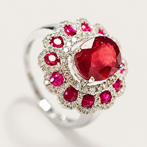 18K White Gold Diamond & Ruby Ring