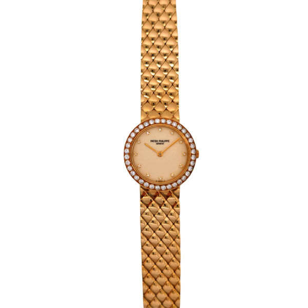 18K Yellow Gold Patek Philippe Calatrava Diamond