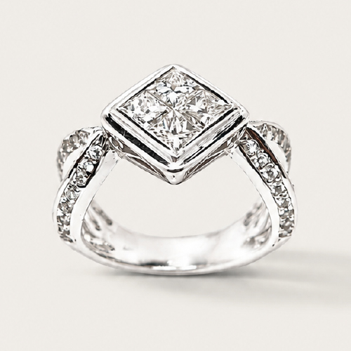 18K White Gold Diamond Ring