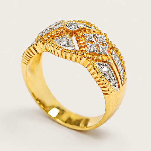 20K Yellow Gold Diamond Ring