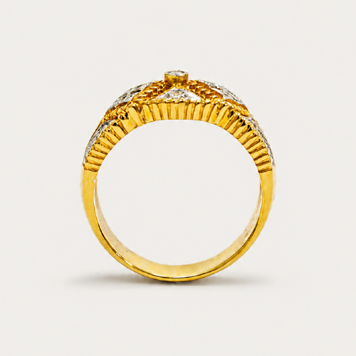 20K Yellow Gold Diamond Ring
