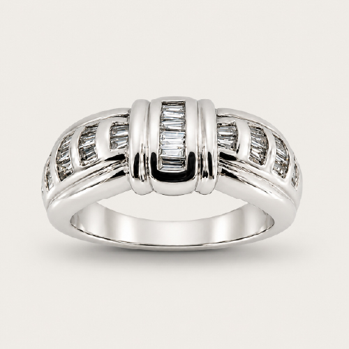 18K White Gold Diamond Ring