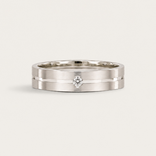 18K White Gold Diamond Ring